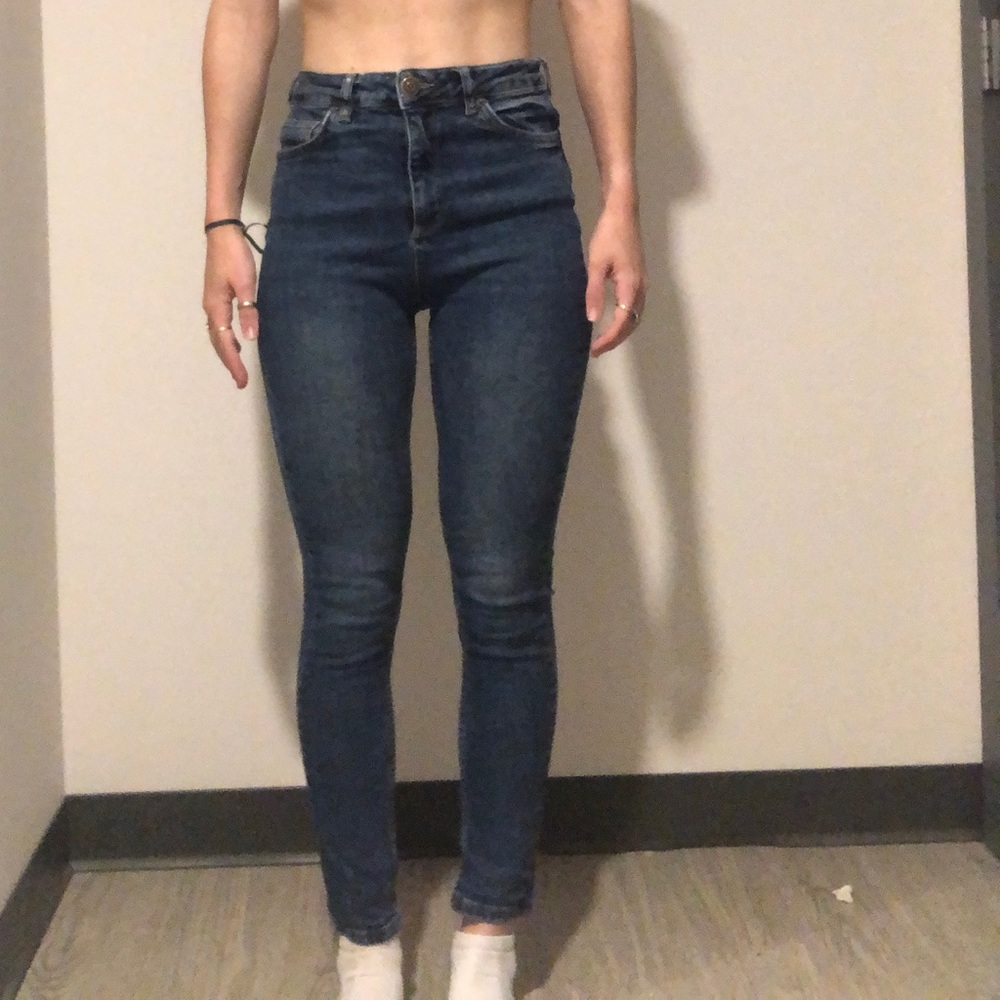 Urban outfitters skinny blue jeans